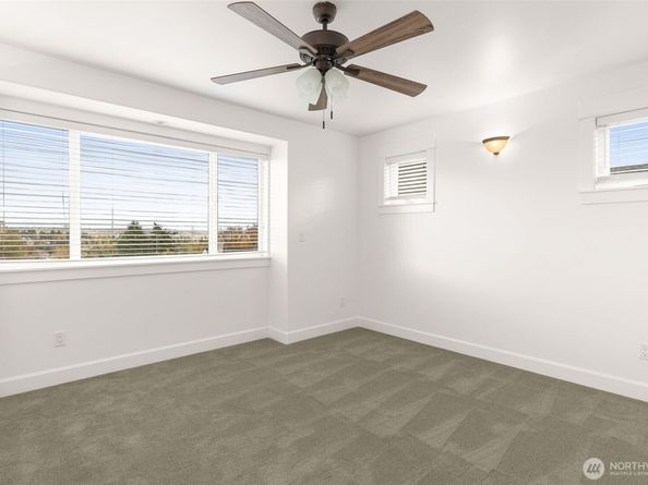 3322 S Holly Street, Seattle WA 98118