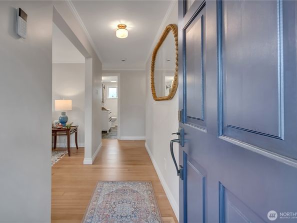 15543 11th Avenue NE, Shoreline WA 98155