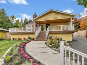 15543 11th Avenue NE, Shoreline WA 98155