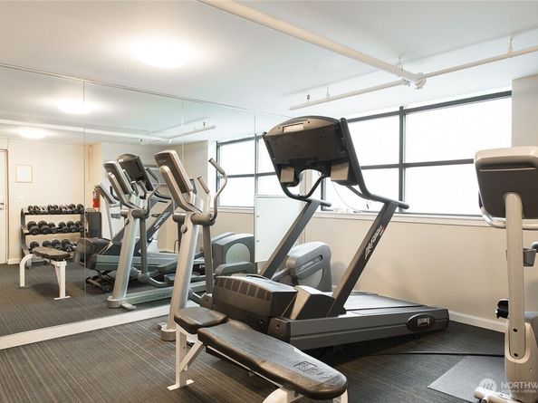 425 Vine Street 721, Seattle WA 98121