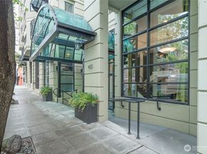 425 Vine Street 721, Seattle WA 98121