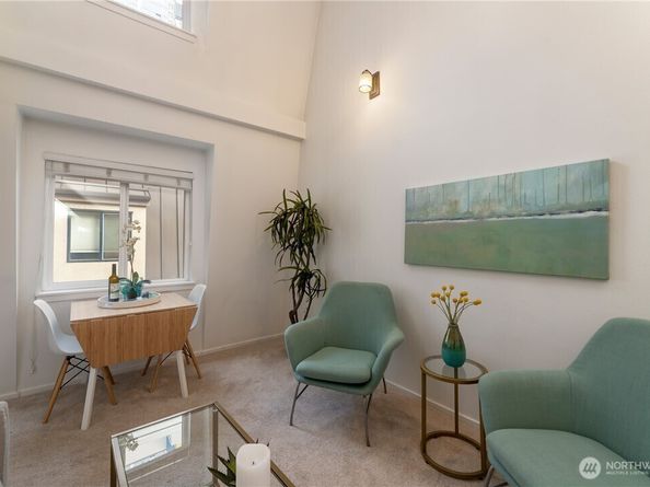 425 Vine Street 721, Seattle WA 98121