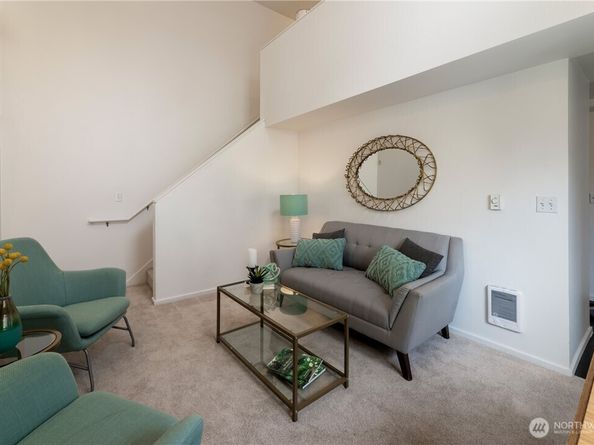 425 Vine Street 721, Seattle WA 98121