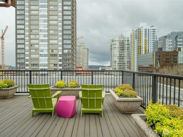 425 Vine Street 721, Seattle WA 98121