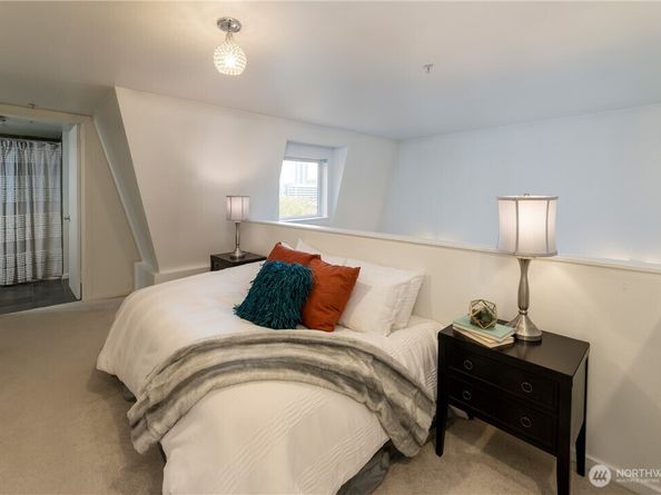 425 Vine Street 721, Seattle WA 98121