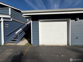 8408 18th Avenue W 2104, Everett WA 98204