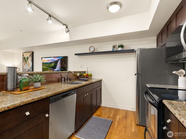 1620 Belmont Ave 529, Seattle WA 98122