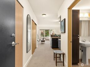 1620 Belmont Ave 529, Seattle WA 98122