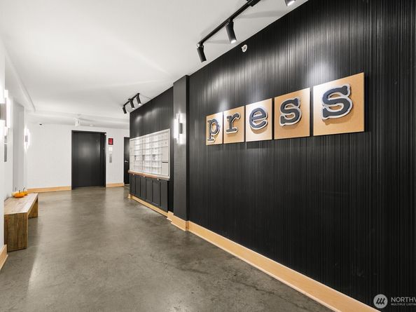 1620 Belmont Ave 529, Seattle WA 98122