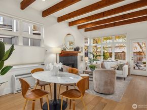 171 Wallace Way NE B, Bainbridge Island WA 98110