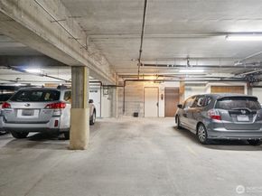 1964 26th Avenue W 203, Seattle WA 98199