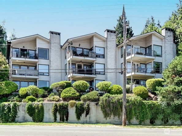 2636 22nd Avenue W 203, Seattle WA 98199