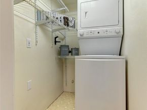 2636 22nd Avenue W 203, Seattle WA 98199