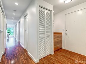 2636 22nd Avenue W 203, Seattle WA 98199