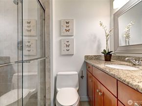 2636 22nd Avenue W 203, Seattle WA 98199