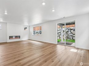 24229 13th Avenue SE CR27, Bothell WA 98021