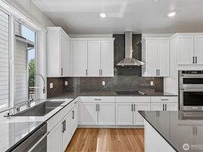 24229 13th Avenue SE CR27, Bothell WA 98021
