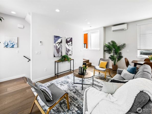 1525 C 17th Avenue S, Seattle WA 98144