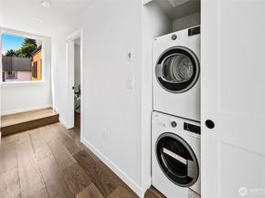 1525 C 17th Avenue S, Seattle WA 98144