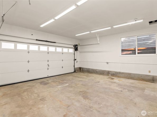 9109 NE 141st Pl, Kirkland WA 98034