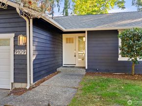 9109 NE 141st Pl, Kirkland WA 98034