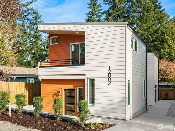 12002 20th Street NE 3, Seattle WA 98125