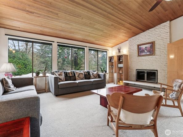 16812 174th Avenue NE, Woodinville WA 98072