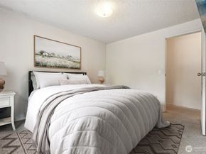 16812 174th Avenue NE, Woodinville WA 98072