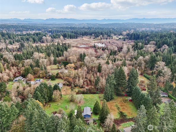 16812 174th Avenue NE, Woodinville WA 98072