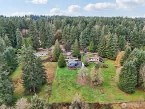 16812 174th Avenue NE, Woodinville WA 98072