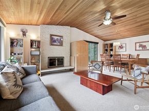 16812 174th Avenue NE, Woodinville WA 98072