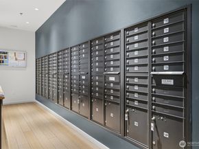 15100 6th Avenue SW 723, Burien WA 98166