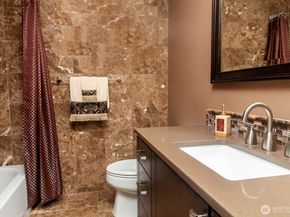 220 1st Street 306, Kirkland WA 98033