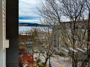 220 1st Street 306, Kirkland WA 98033