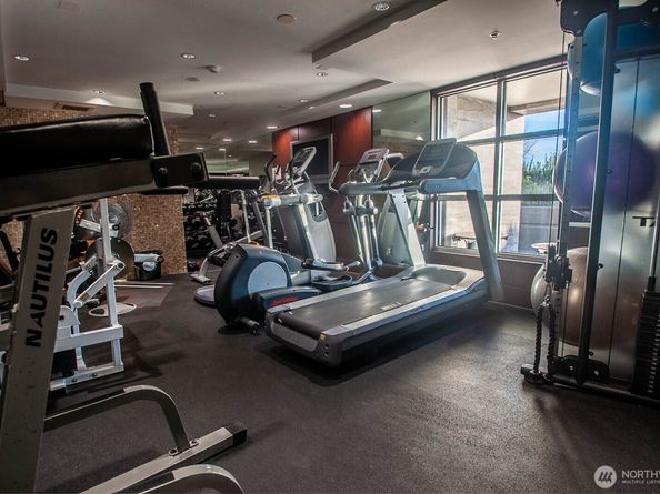 220 1st Street 306, Kirkland WA 98033