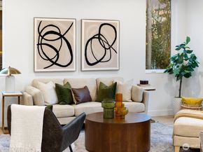 806 34th Avenue, Seattle WA 98122