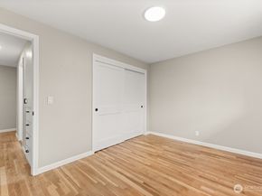 604 N 201st Street, Shoreline WA 98133