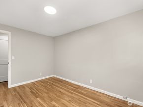 604 N 201st Street, Shoreline WA 98133