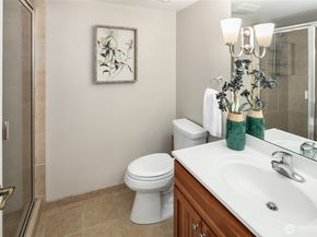 5717 37th Avenue NE, Seattle WA 98105