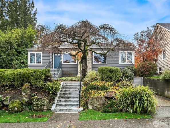 5717 37th Avenue NE, Seattle WA 98105