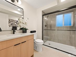 9101 30th Avenue NE, Seattle WA 98115