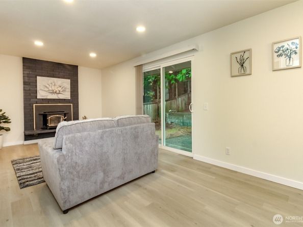 19659 122nd Place SE, Kent WA 98031