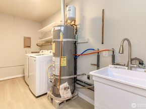 19659 122nd Place SE, Kent WA 98031