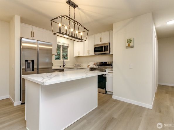 19659 122nd Place SE, Kent WA 98031