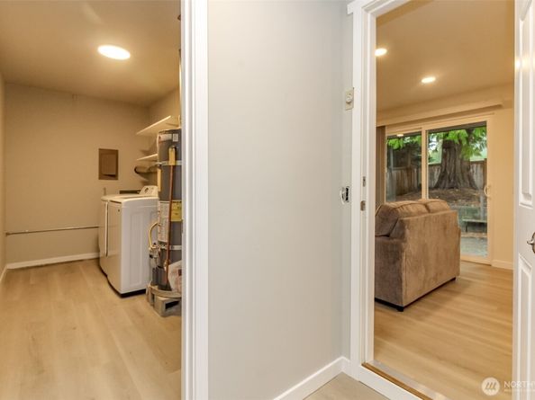 19659 122nd Place SE, Kent WA 98031