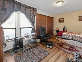 10717 Glen Acres Drive S 735, Burien WA 98168