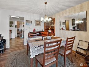 10717 Glen Acres Drive S 735, Burien WA 98168