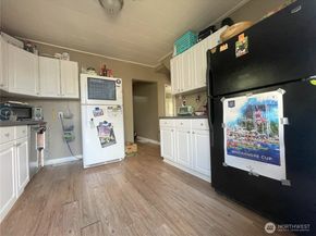 4757 35th Avenue NE, Seattle WA 98105