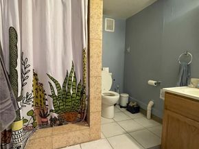 4757 35th Avenue NE, Seattle WA 98105