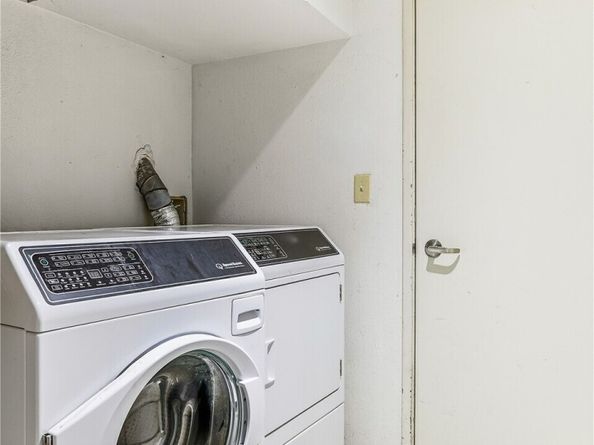 1519 NW 59th Street 101, Seattle WA 98107